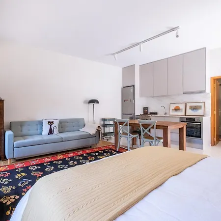 Ventura - Bright And Stylish In The Heart Of Nyaraló Matosinhos