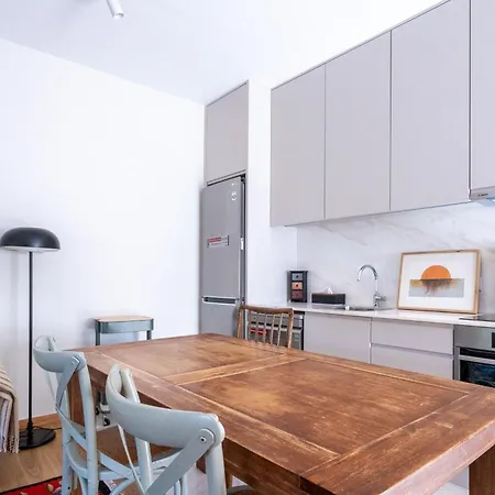 Ventura - Bright And Stylish In The Heart Of Nyaraló *